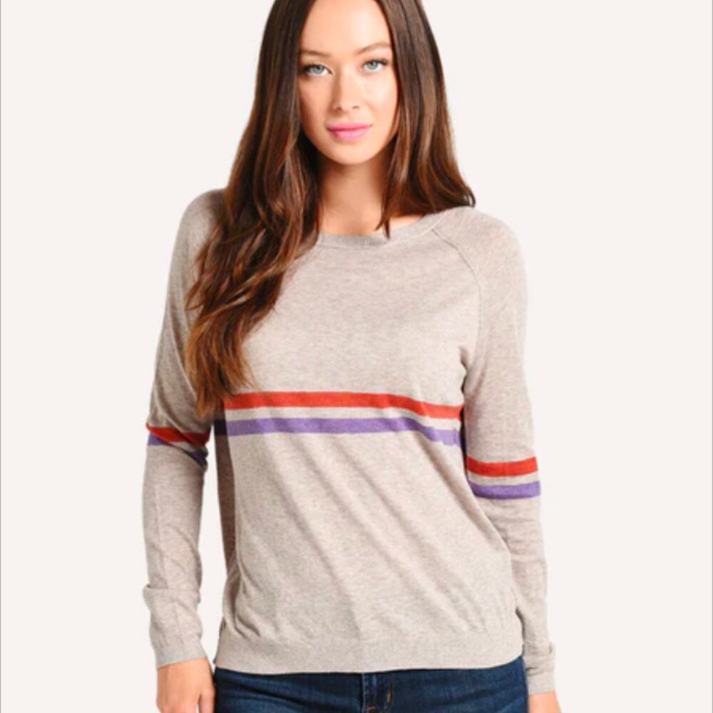Velvet by Graham & Spencer Soft Sweater Size XS EUC Superman and Lois TV
